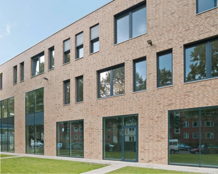 plytka-klinkierowa-r766-vascu-crema-rotado-nf-240x14x71mm-feldhouse1.jpg