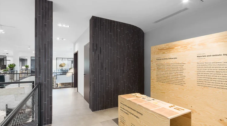 plytka-klinkierowa-lf05-black-heart-long-king-klinker-przysucha-realizacja2