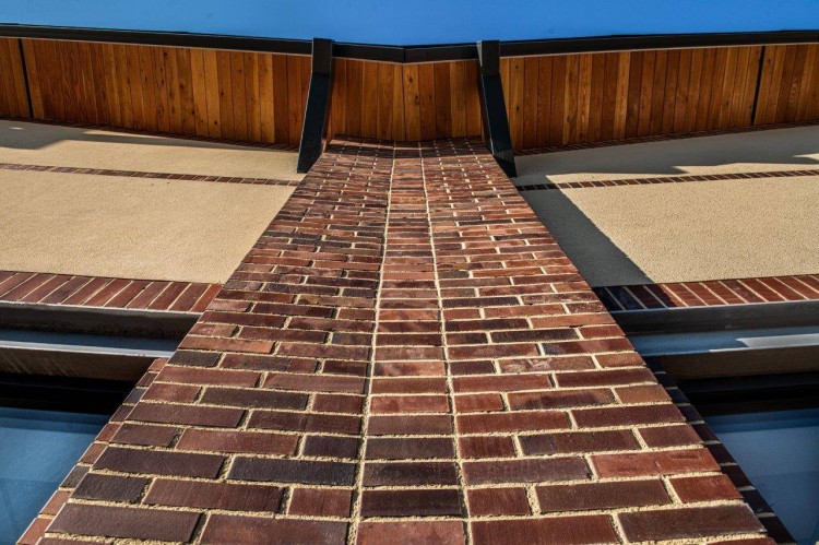 cegla-klinkierowa-maszynowa-gotika-lode-realizacja19