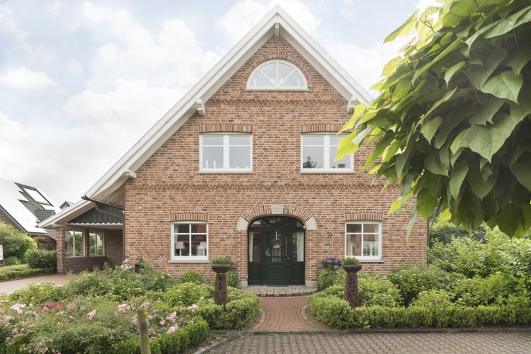 plytka-recznie-formowana-old-limburg-nelissen-realizacja4.jpg