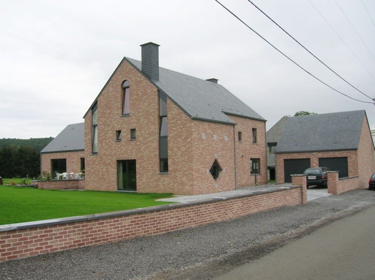 plytka-recznie-formowana-klampsteen-kesselt-nelissen-realizacja15.jpg