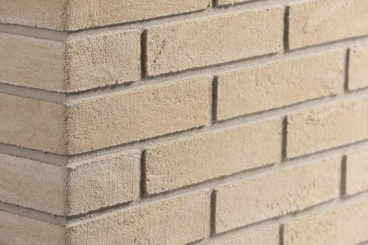 plytki-klinkierowe-elastyczne-naroznikowe-pisa-wf-elastolith-realizacja