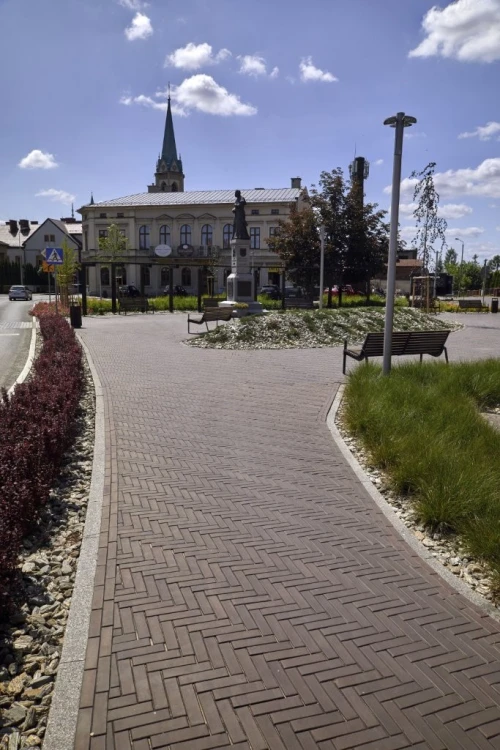 bruk-klinkierowy-etna-lode-realizacja.webp