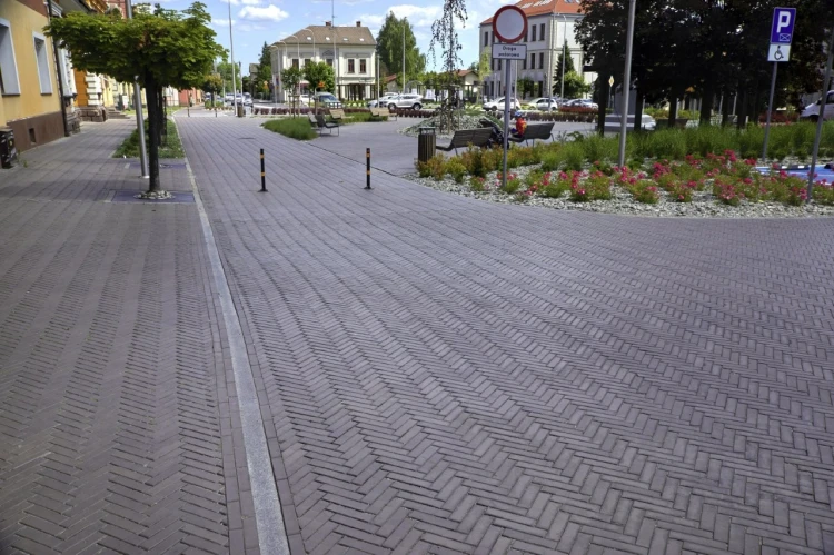 bruk-klinkierowy-etna-lode-realizacja6.webp
