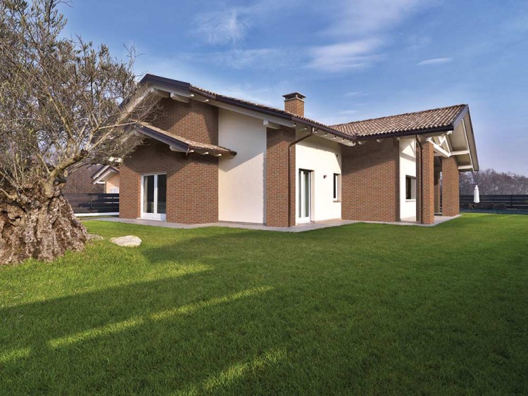 plytka-klinkierowa-hf34-small-town-king-klinker-przysucha-realizacja1