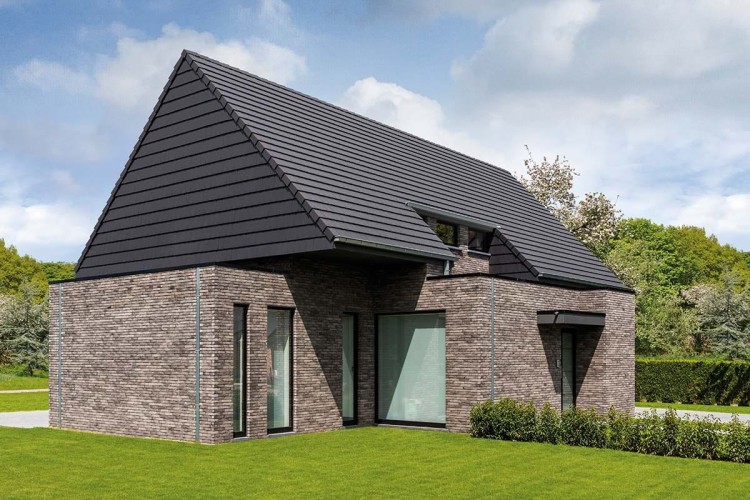 cegla-pelna-recznie-formowana-iluzo-szaro-grafitowa-wienerberger-realizacja15