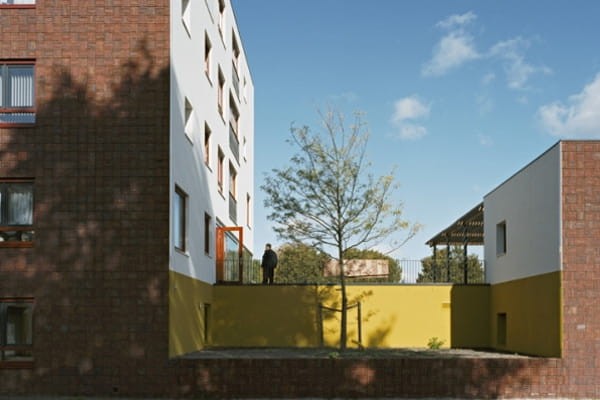 plytka-recznie-formowana-blauw-paars-antiek-engels-realizacja3