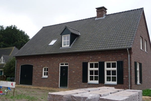 plytka-recznie-formowana-kameleon-engels-realizacja