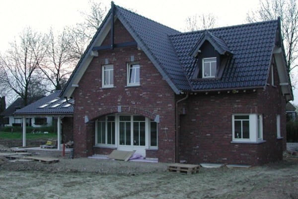 plytka-recznie-formowana-renaissance-antiek-z-rowkiem-engels-realizacja
