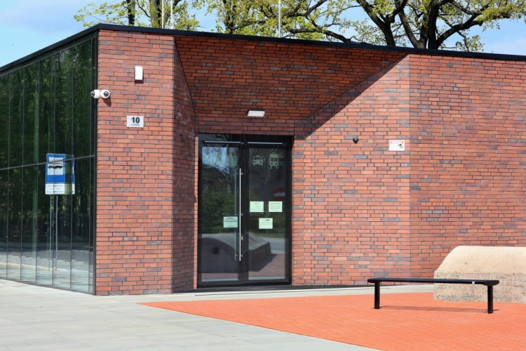 cegla-klinkierowa-7-szczelinowa-classic-lode-realizacja7