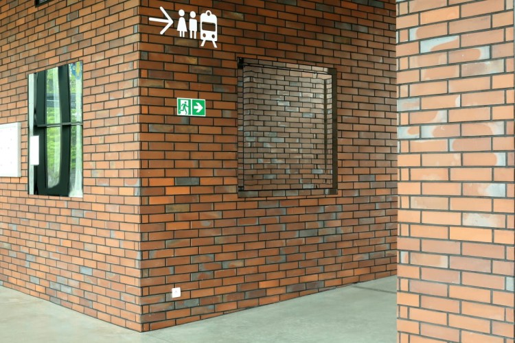 cegla-klinkierowa-7-szczelinowa-classic-lode-realizacja9