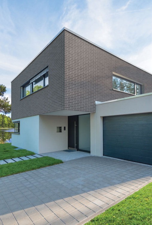 plytka-klinkierowa-katowa-23-grey-eminence-king-klinker-realizacja1