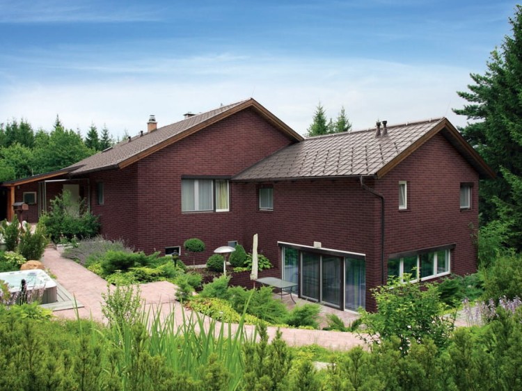 plytka-klinkierowa-katowa-07-karmazynowa-wyspa-king-klinker-realizacja1