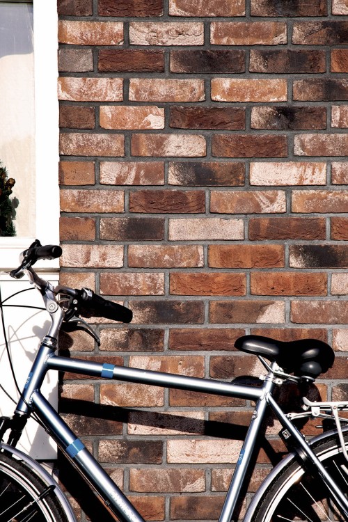 plytka-katowa-recznie-formowana-25-havanna-muhr-realizacja4