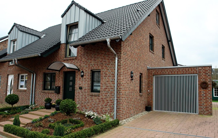 plytka-recznie-formowana-7-westfalisch-bunt-muhr-realizacja2